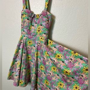 Fun Retro Summer Dress! Size Medium. Never Worn.
